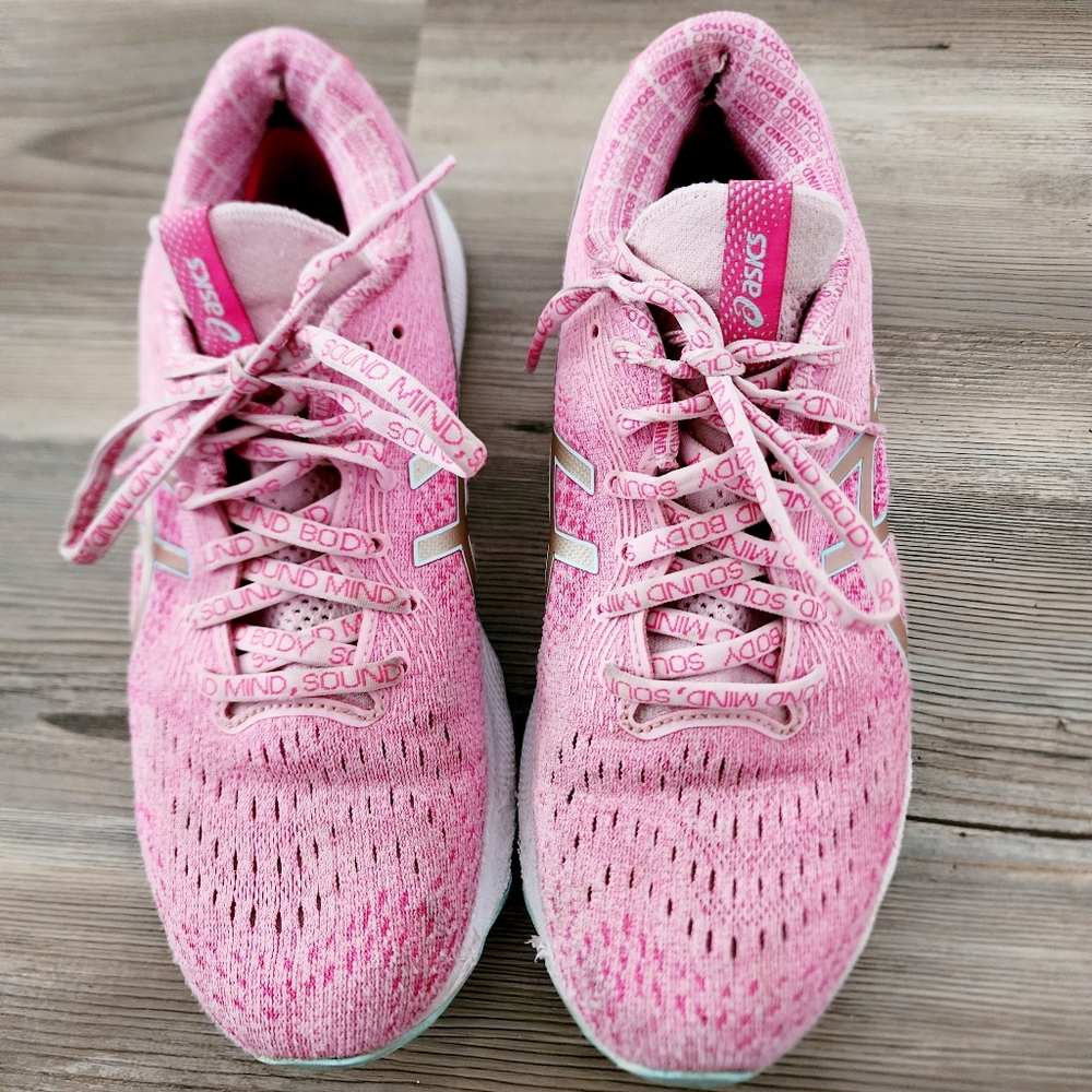ASICS Gel Nimbus 24 LE Pink Rose Gold Women Size 9.5